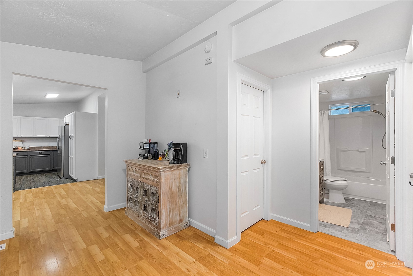 90 E Midnight Court