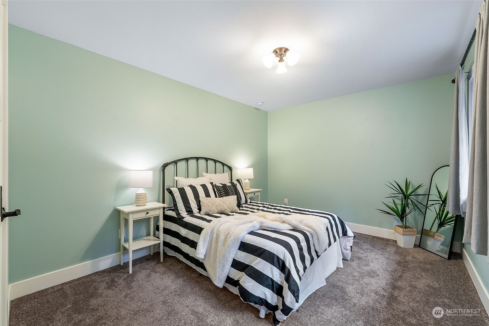 3121 149th Street NW