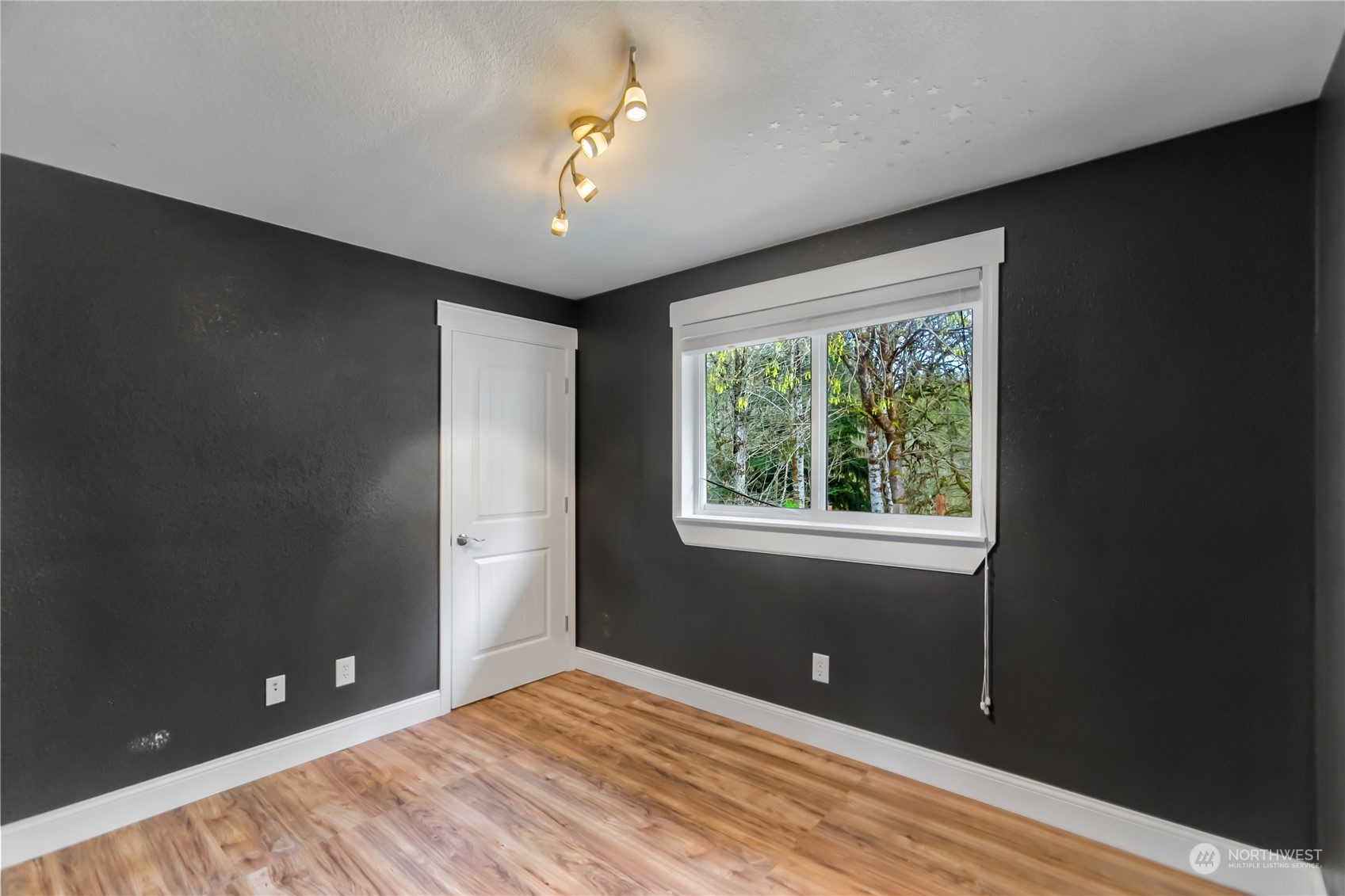 550 E Mikkelsen Road