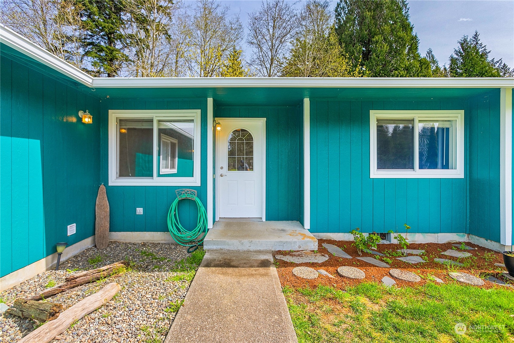 550 E Mikkelsen Road