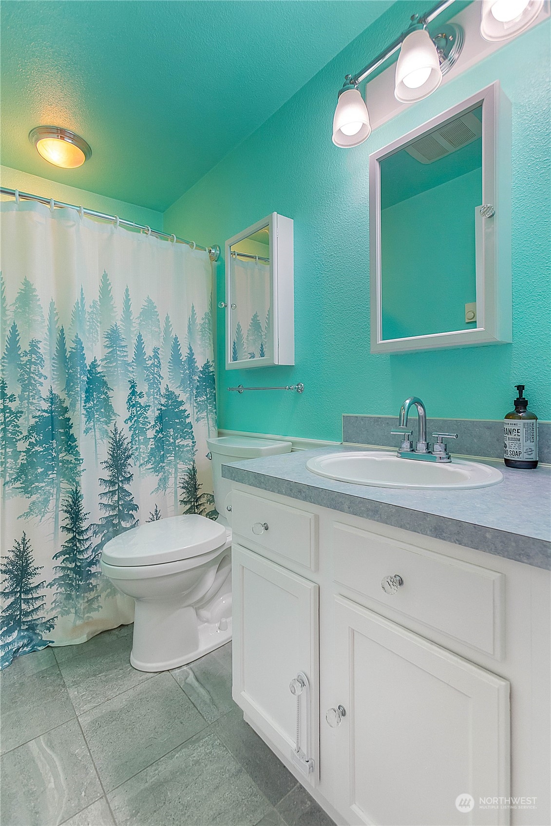 550 E Mikkelsen Road