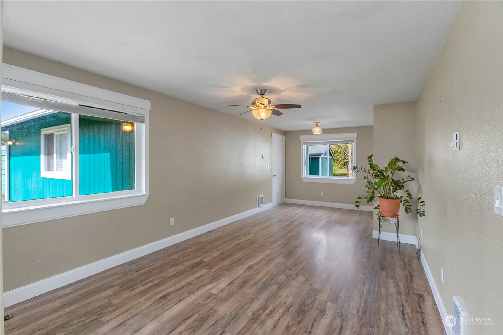 550 E Mikkelsen Road