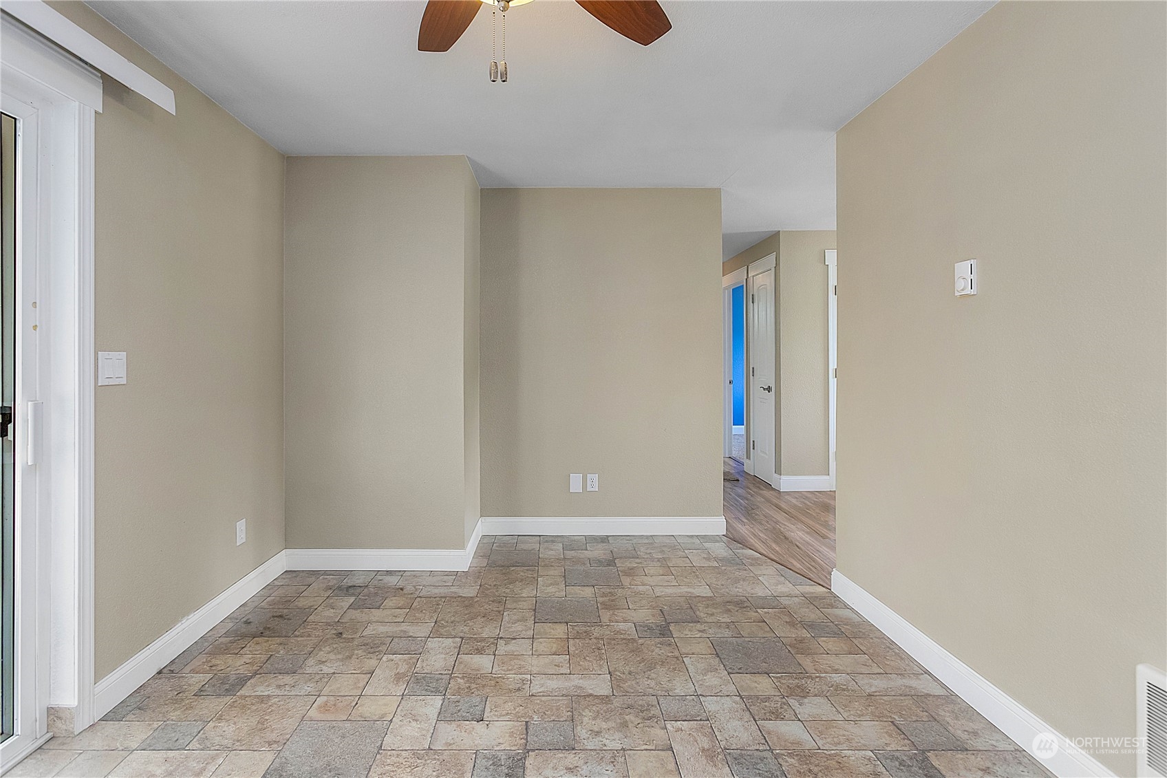 550 E Mikkelsen Road