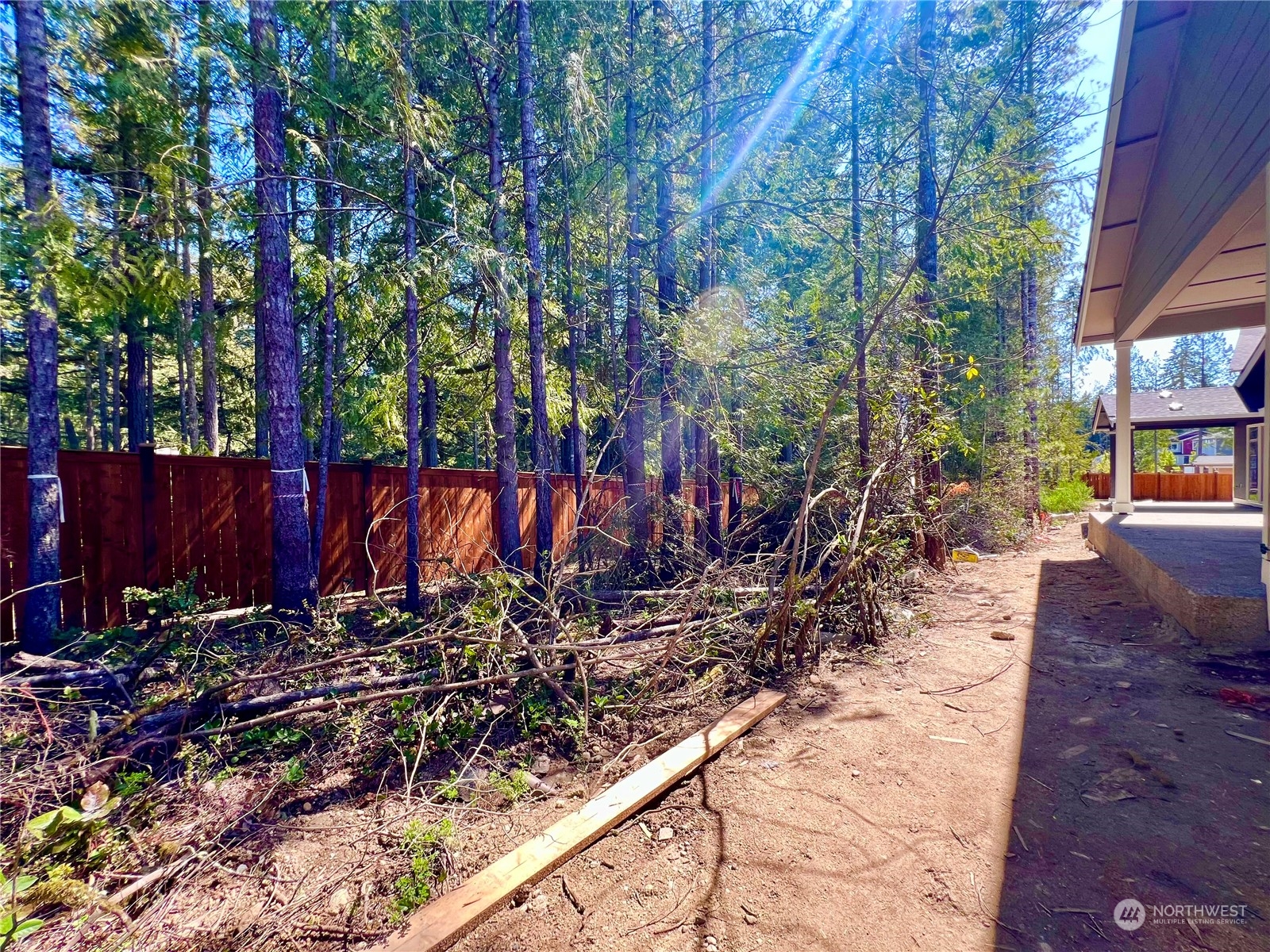 22108 Jameson Avenue NW Unit: 05