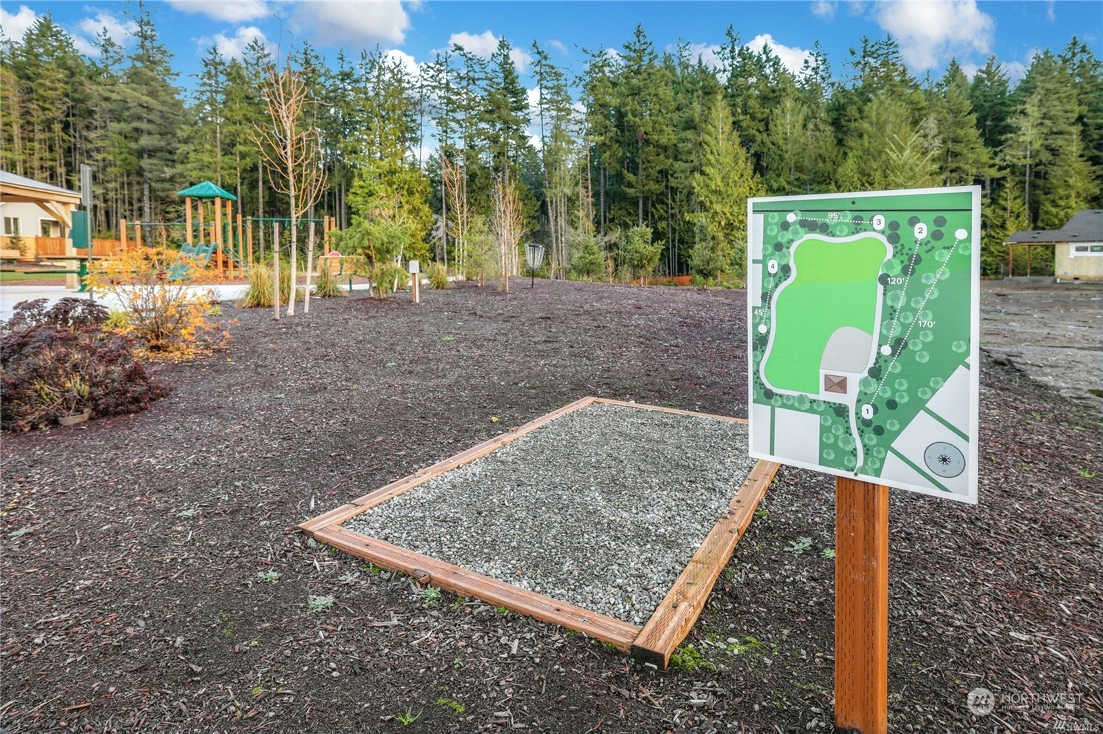 22108 Jameson Avenue NW Unit: 05