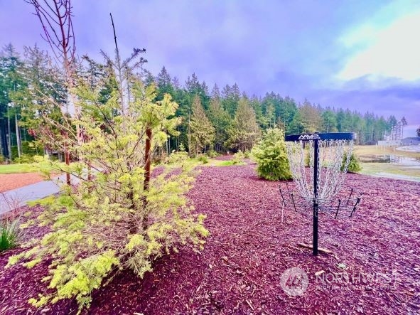 22108 Jameson Avenue NW Unit: 05