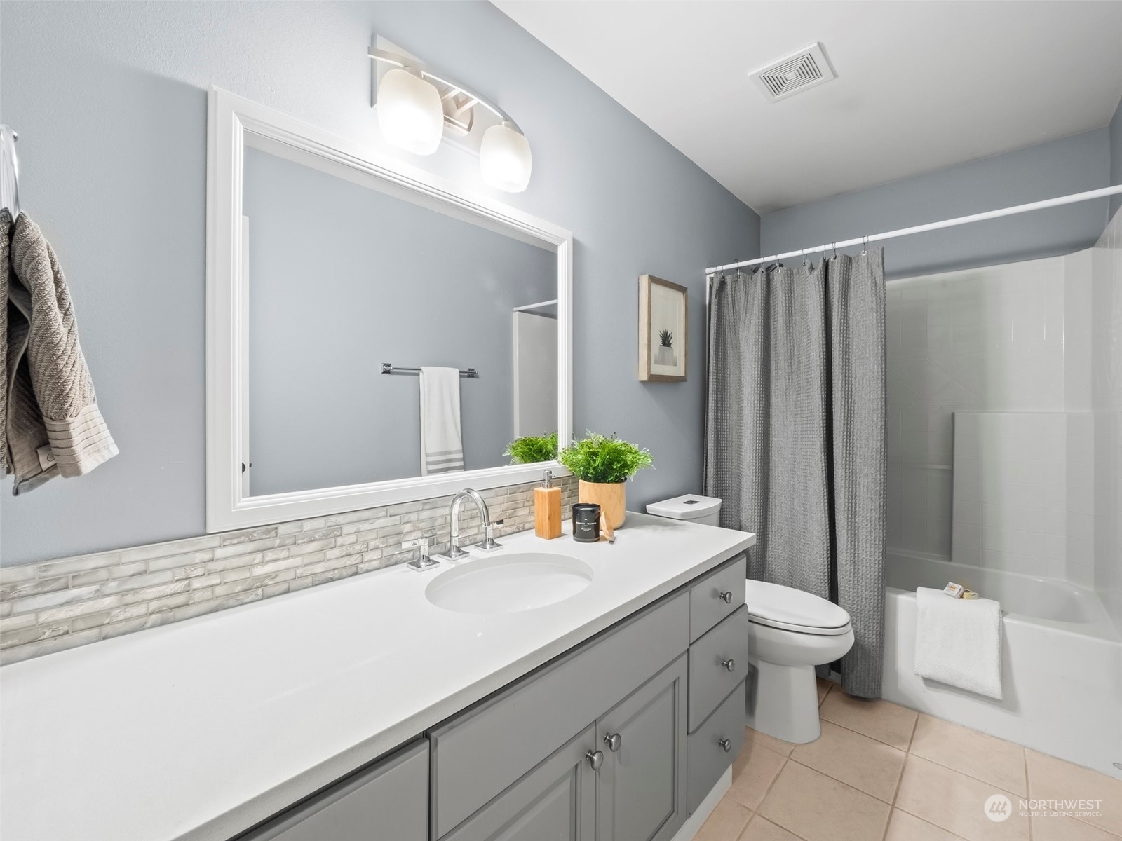 1115 136th Street NW