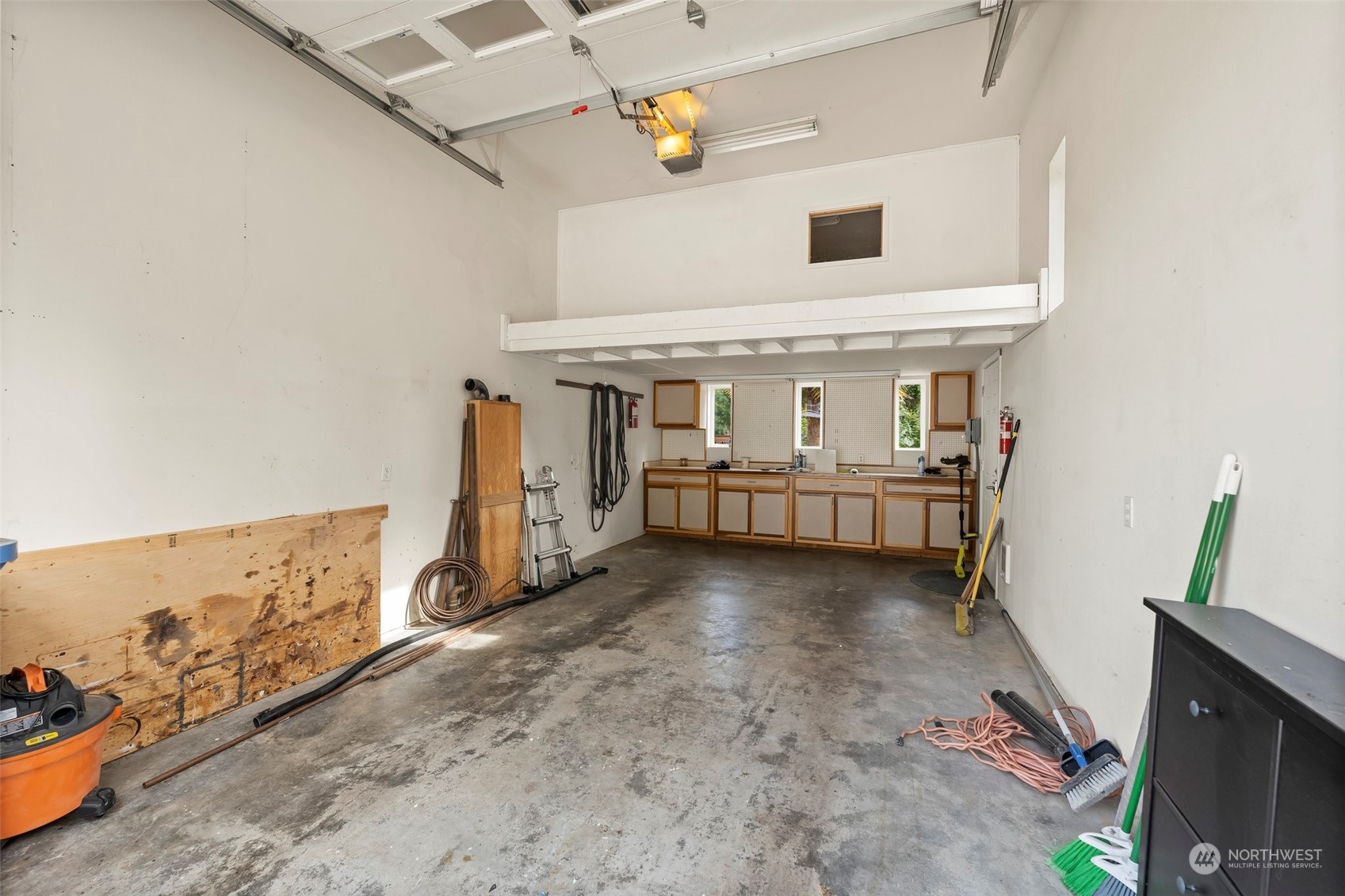 3620 Vernhardson Street