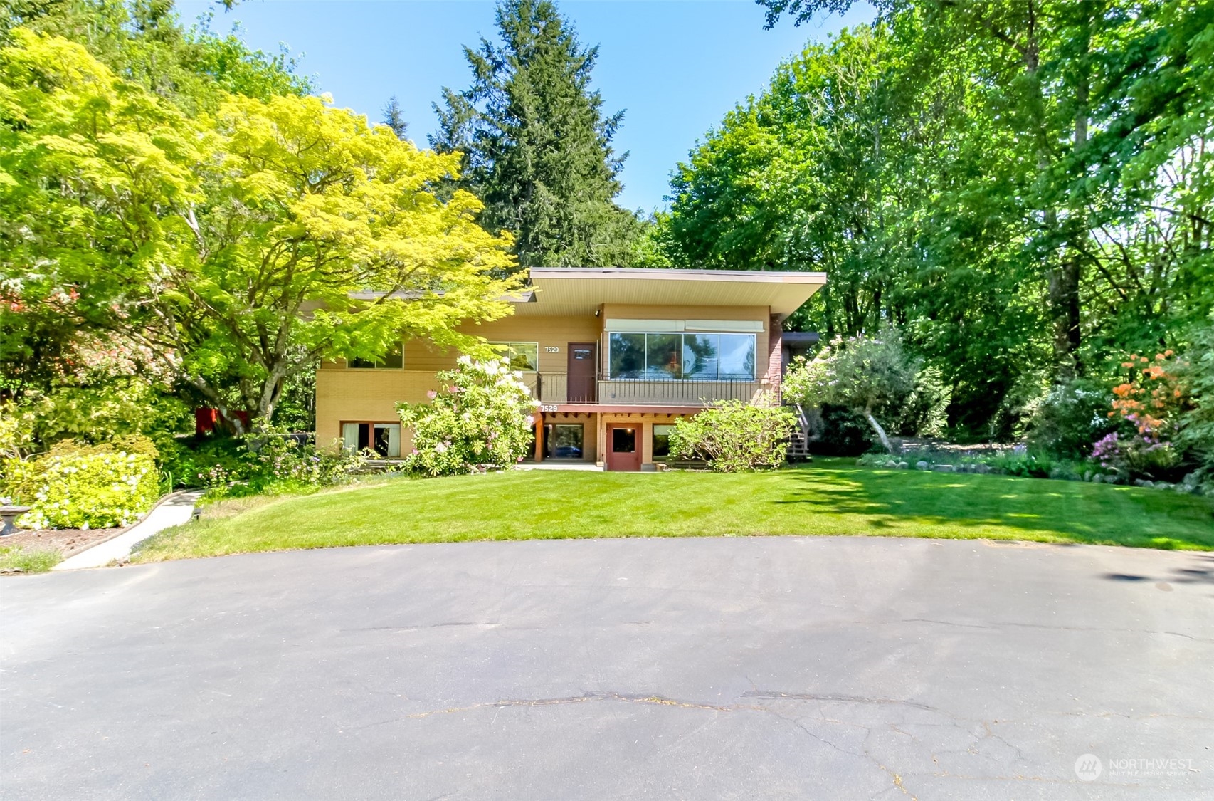 7529 84th Avenue Ct Nw