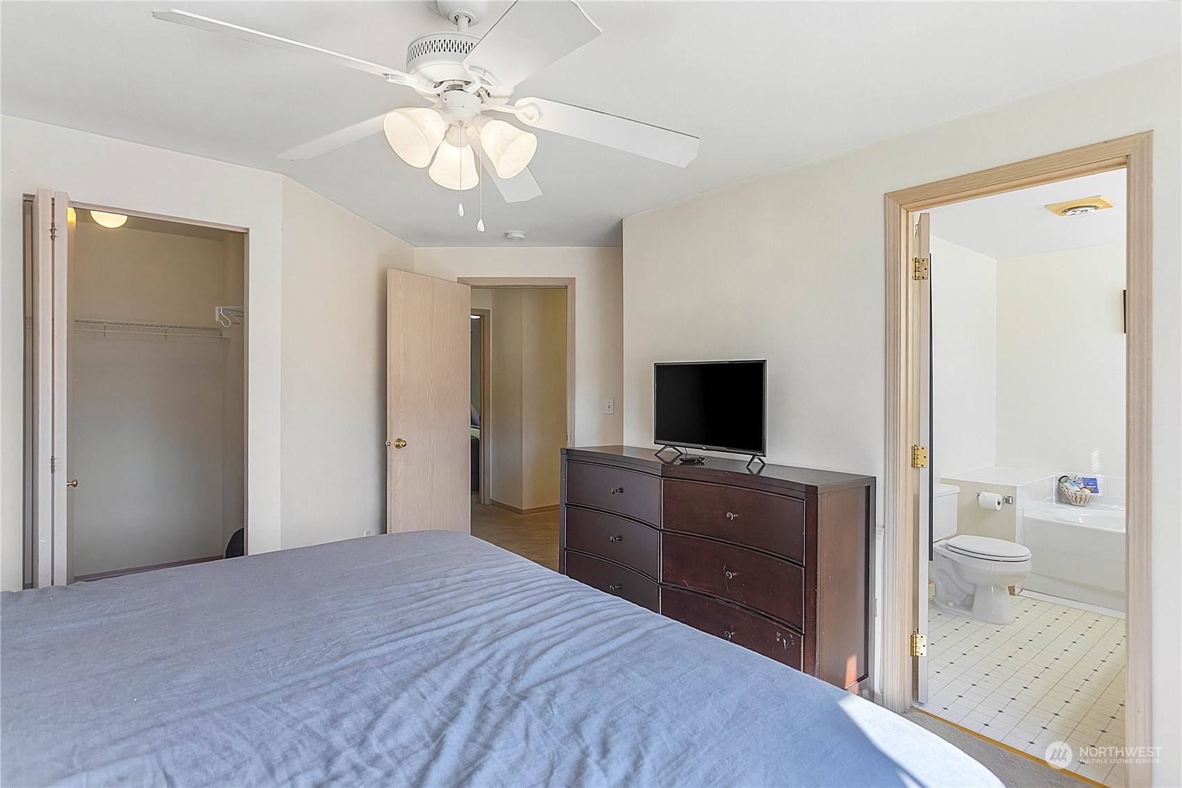 1120 Eagle Crest Place