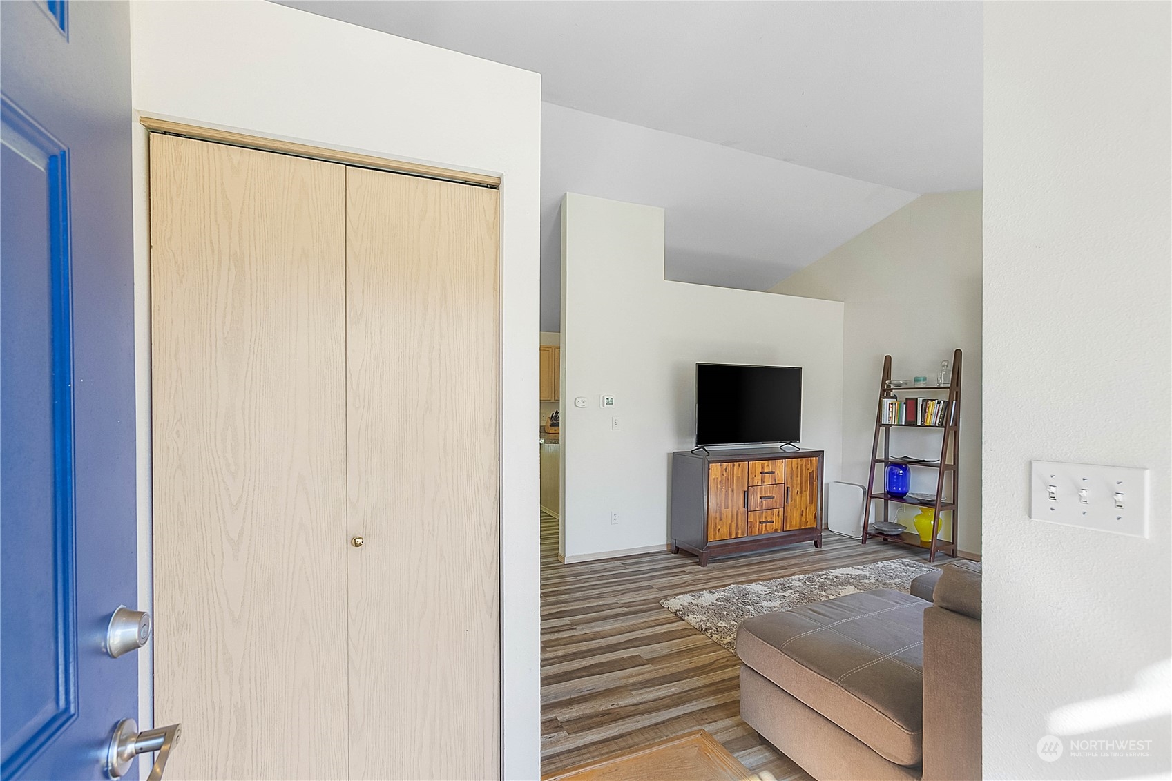 1120 Eagle Crest Place