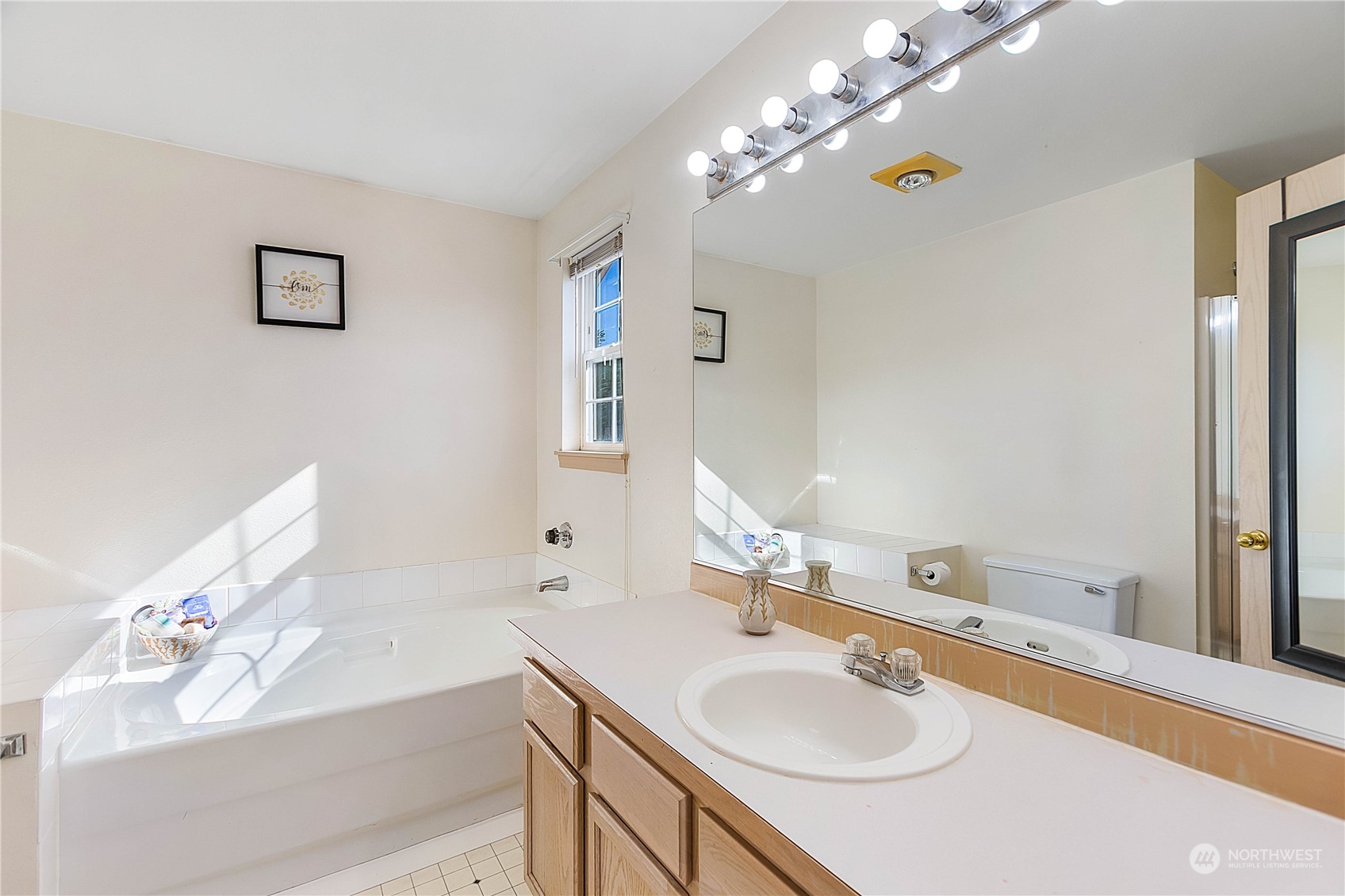 1120 Eagle Crest Place