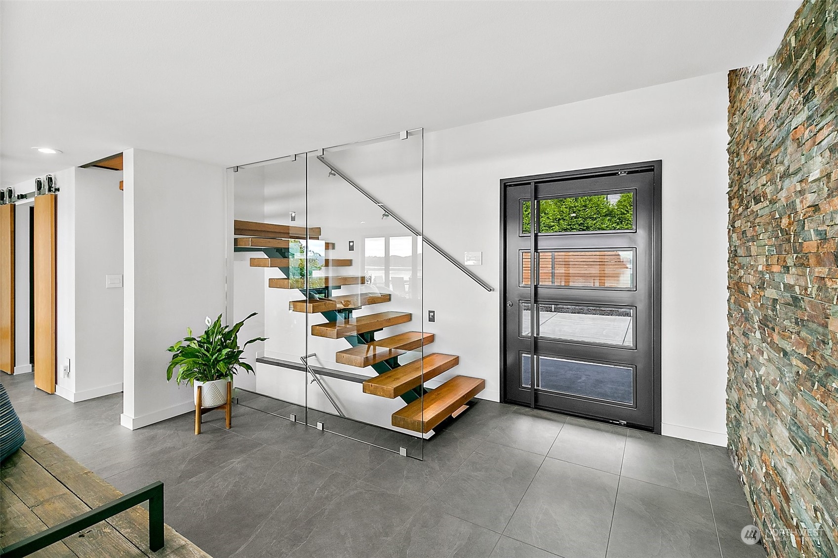 6729 Cascade Avenue