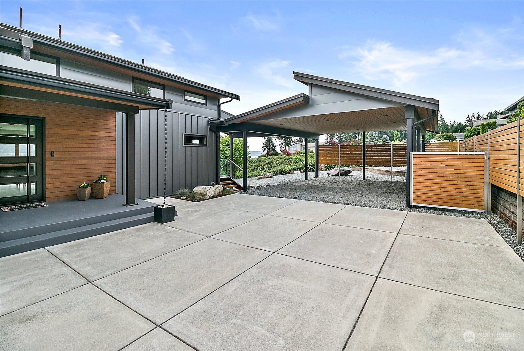 6729 Cascade Avenue