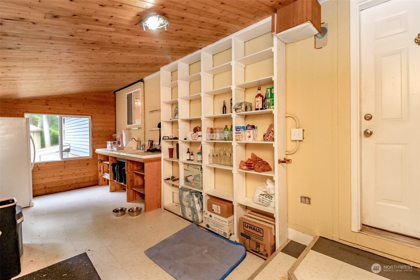 6613 Stone Farm Lane NW