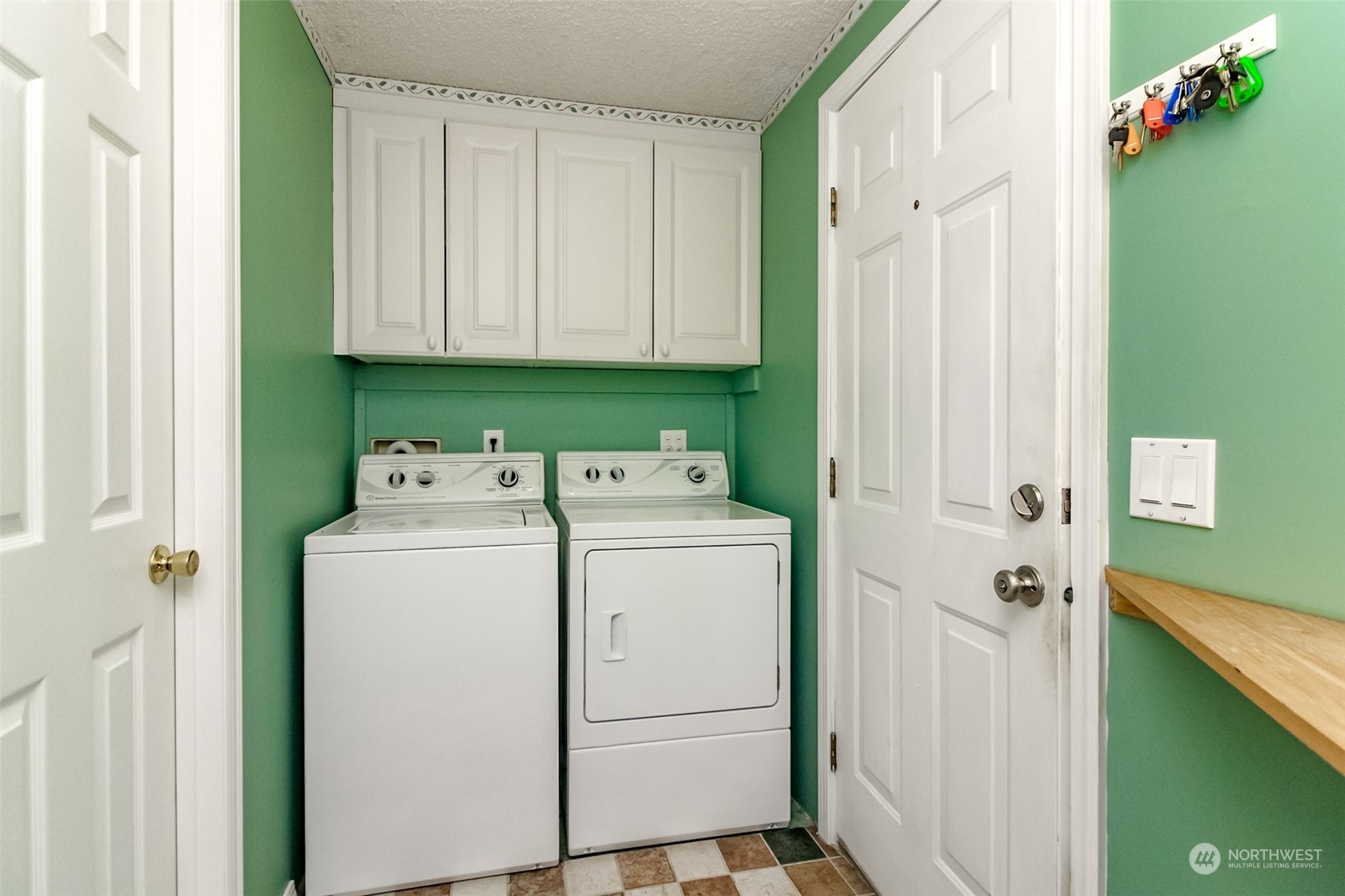 6613 Stone Farm Lane NW