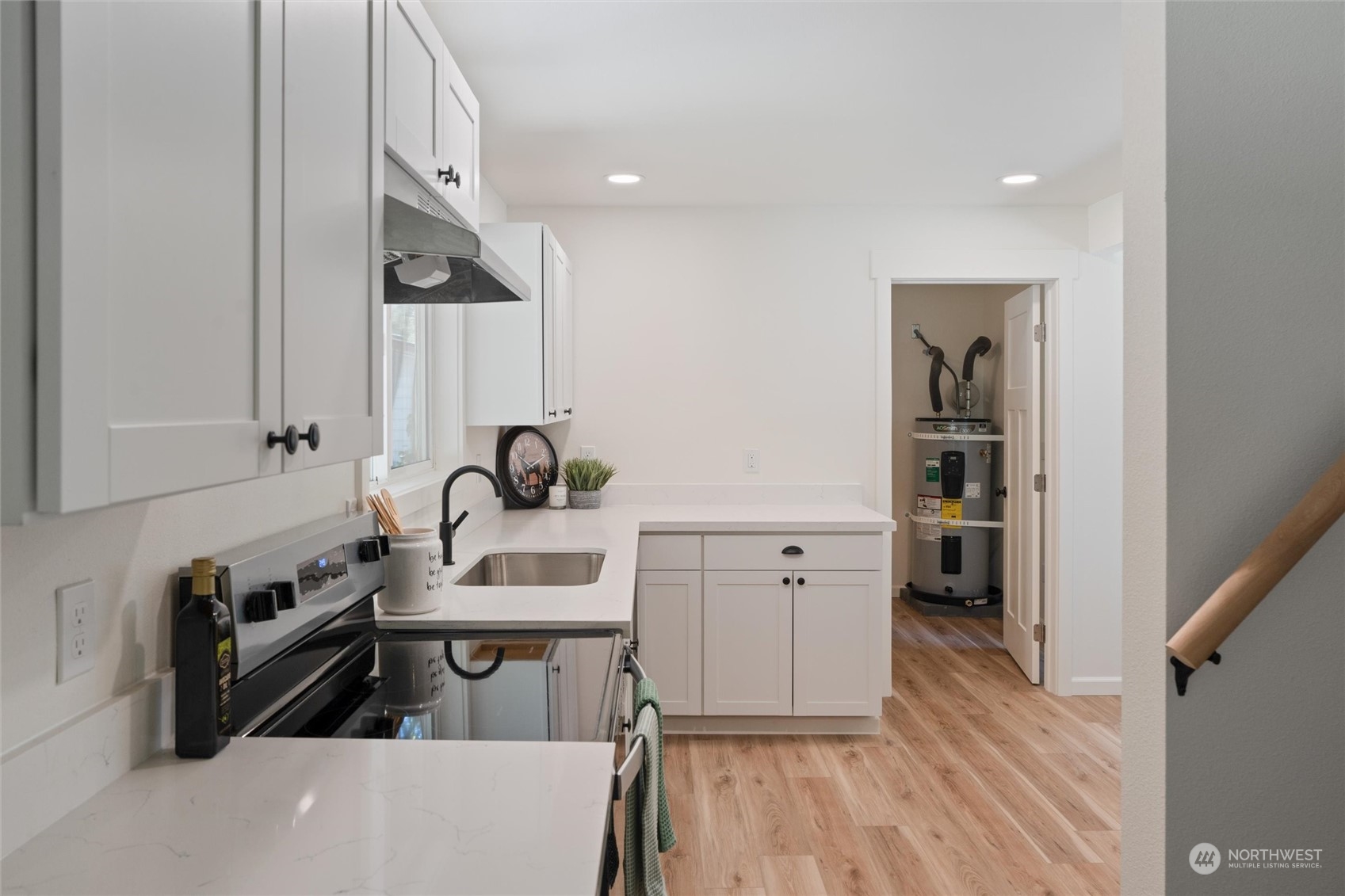 2449 Rocky Point Road NW