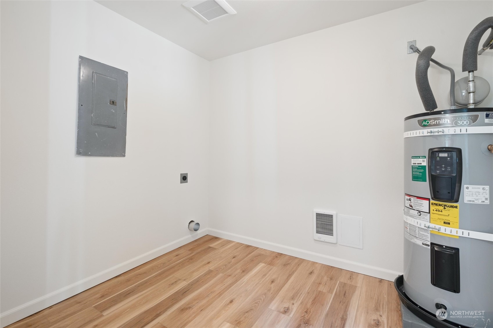 2449 Rocky Point Road NW