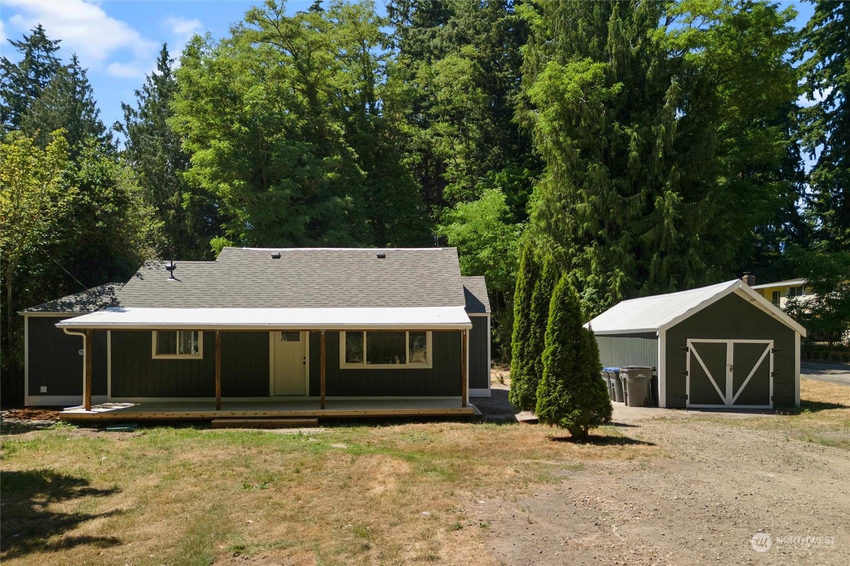 2449 Rocky Point Road NW