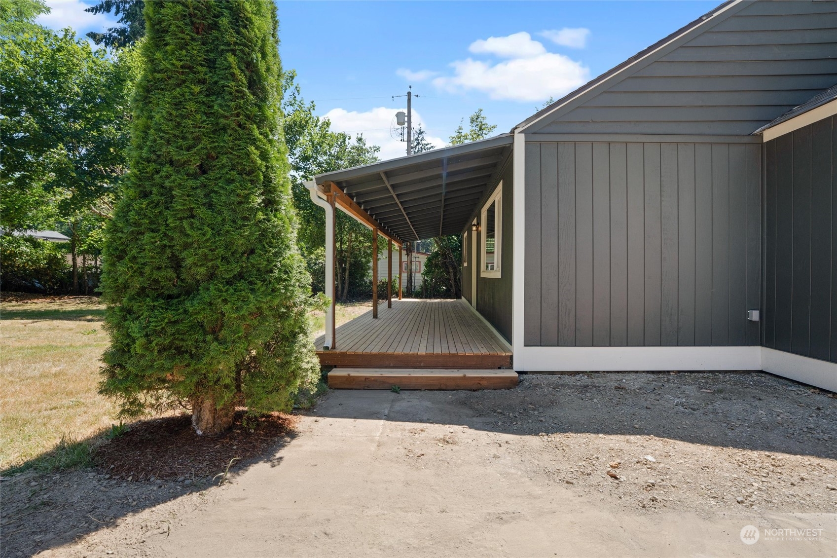 2449 Rocky Point Road NW