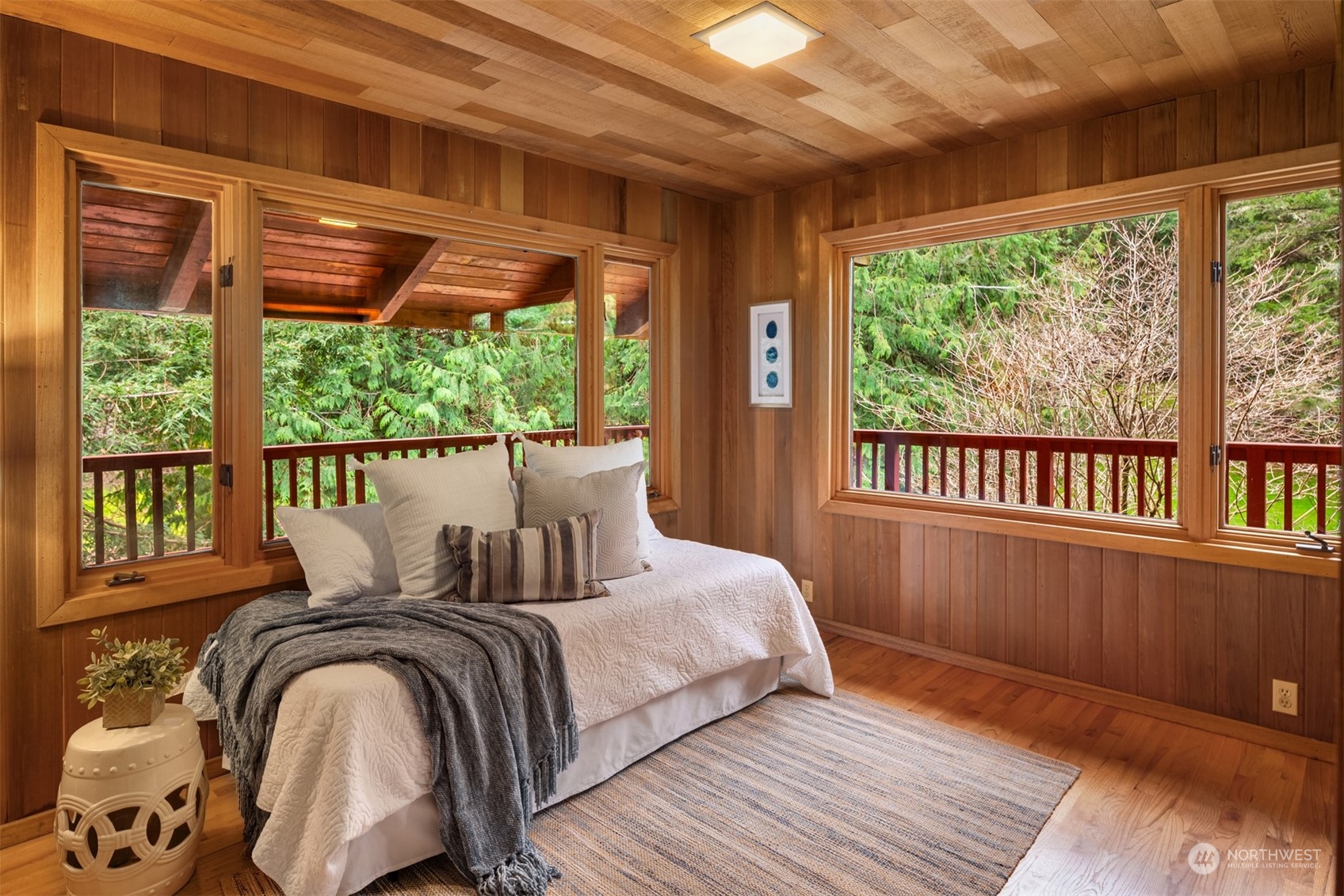 12022 109th Street NW