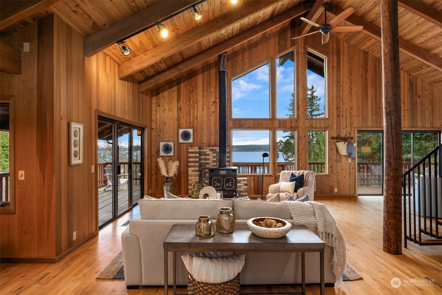 12022 109th Street NW