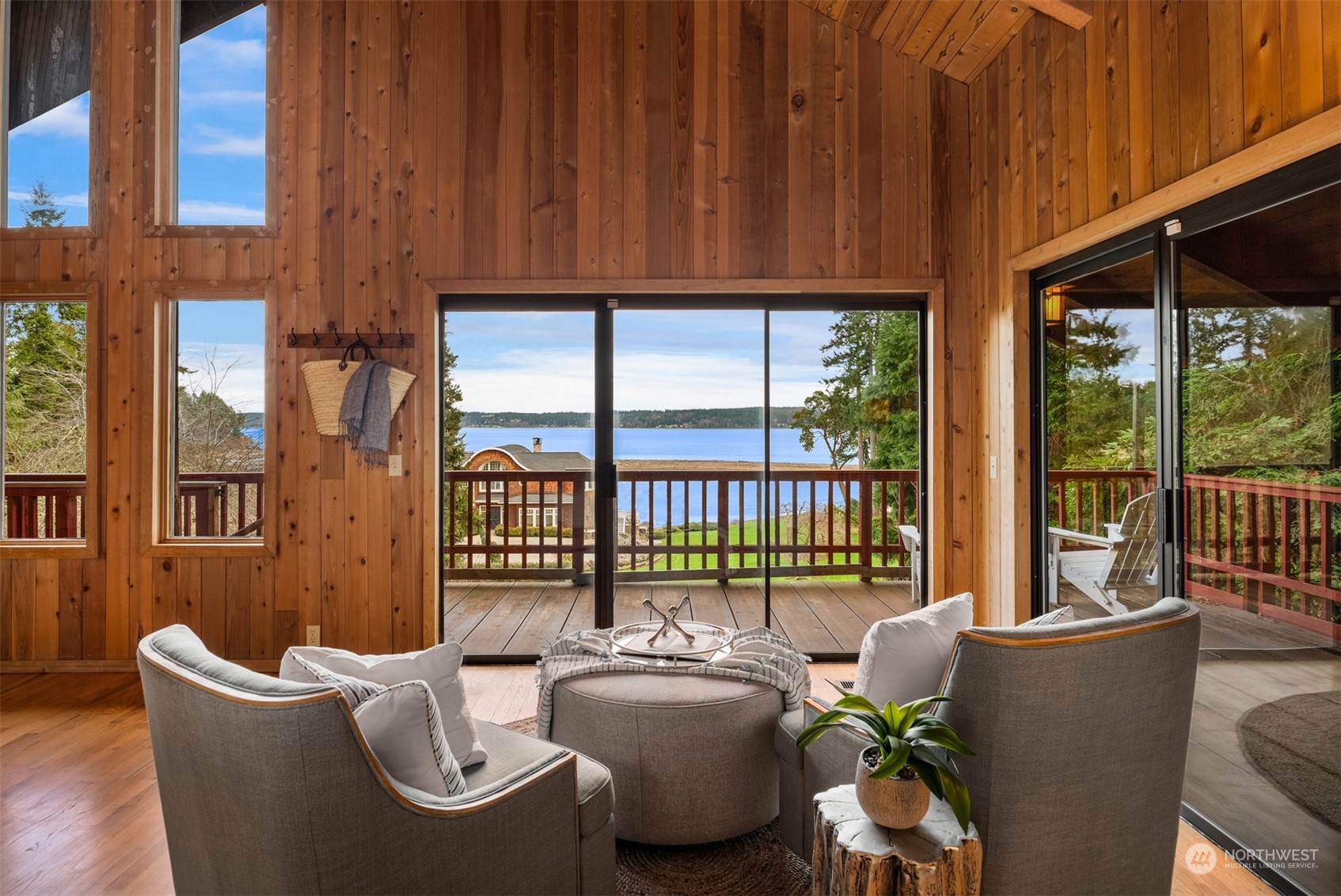 12022 109th Street NW