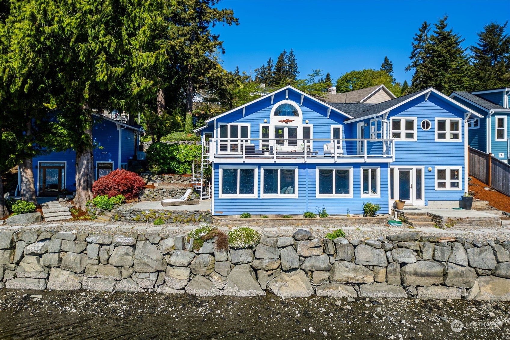 9315 N Harborview Drive