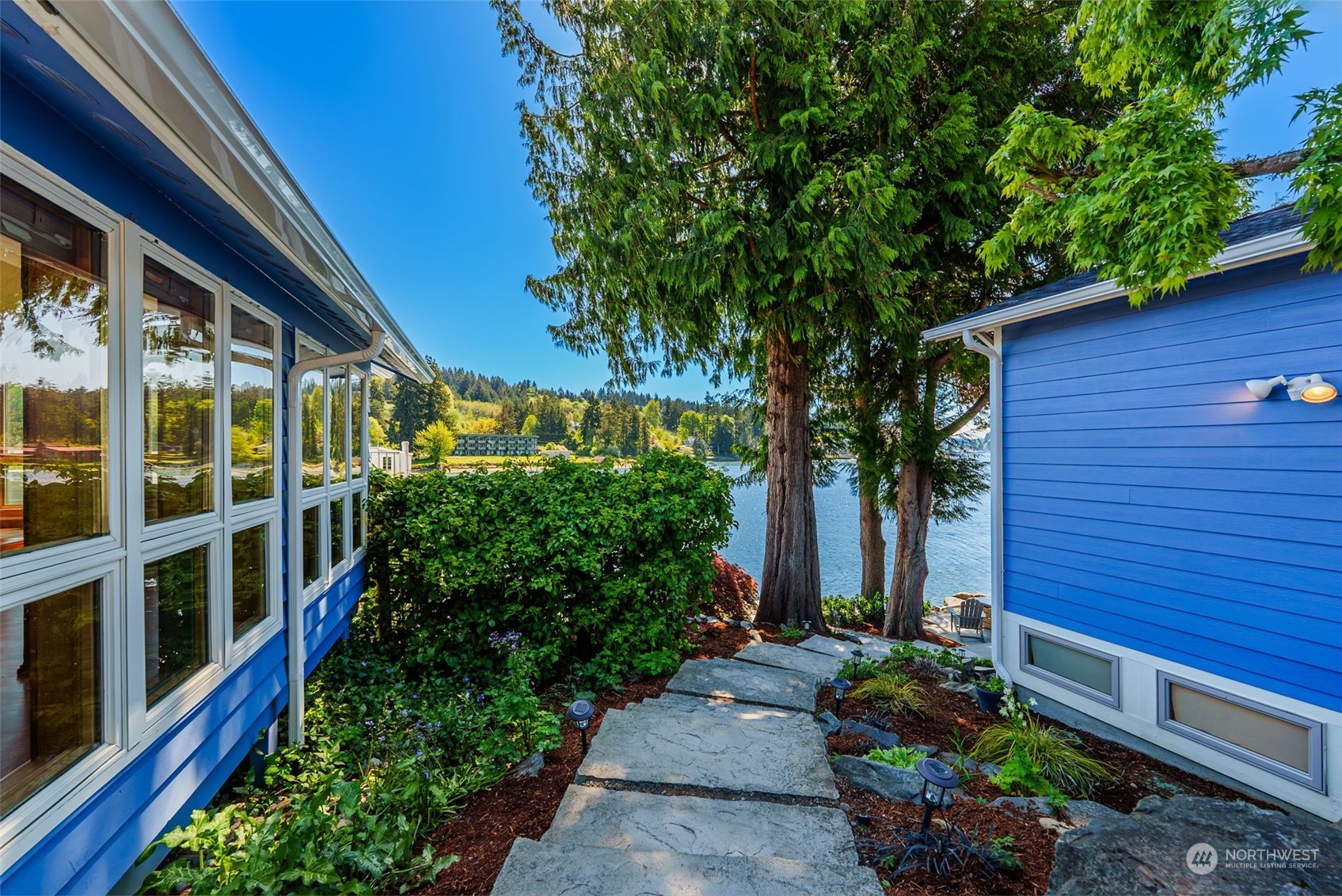 9315 N Harborview Drive
