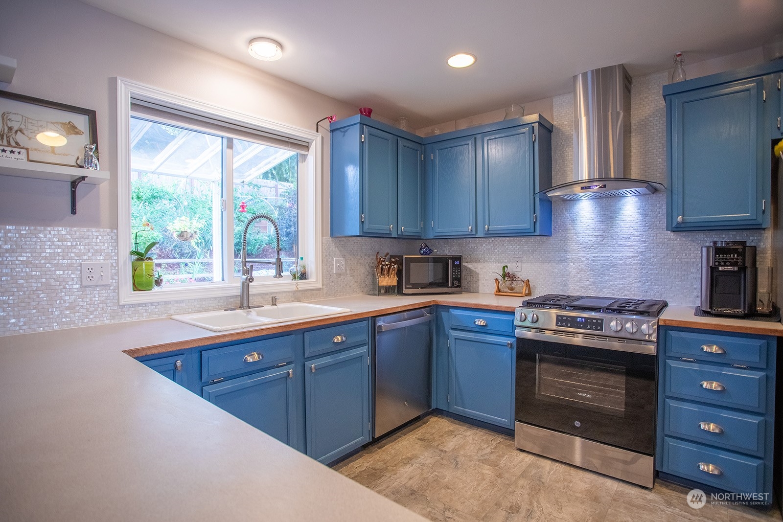 9225 Withers Place NW