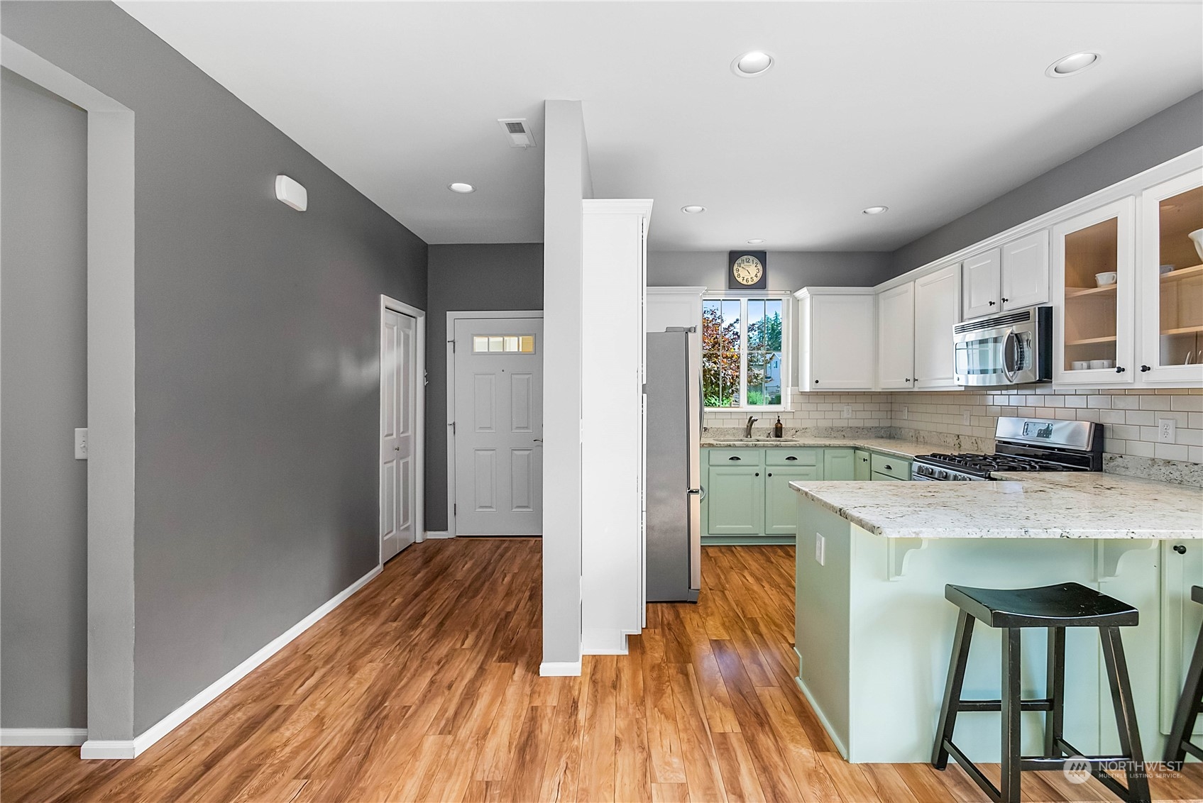 4654 Strathmore Circle SW