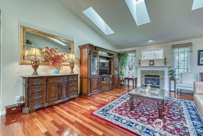 11810 10th Avenue Ct NW