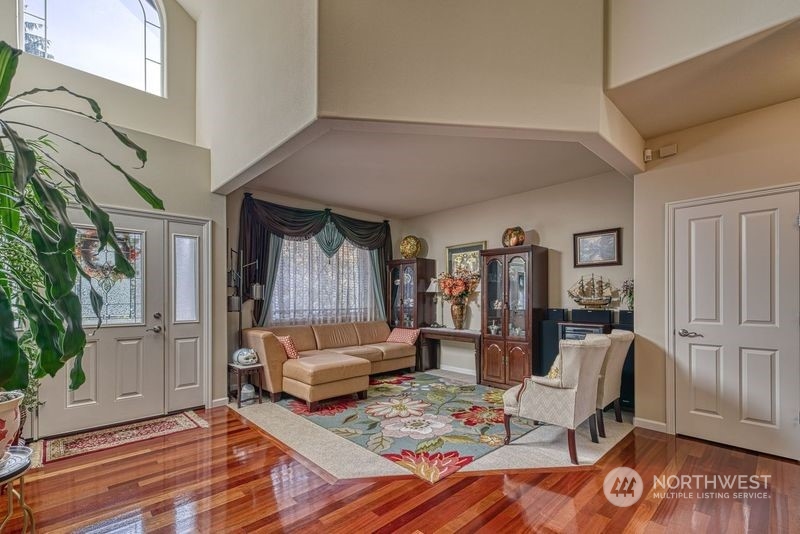 11810 10th Avenue Ct NW