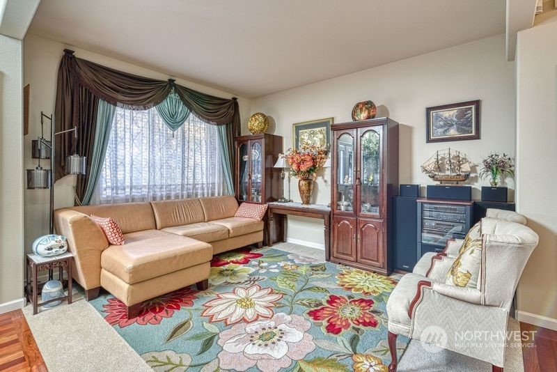 11810 10th Avenue Ct NW