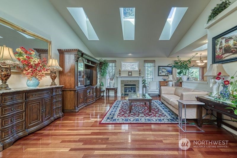 11810 10th Avenue Ct NW