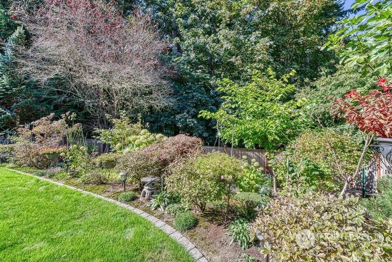 11810 10th Avenue Ct NW