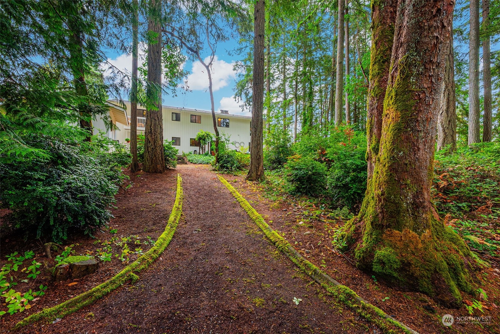 9814 Woodworth Avenue