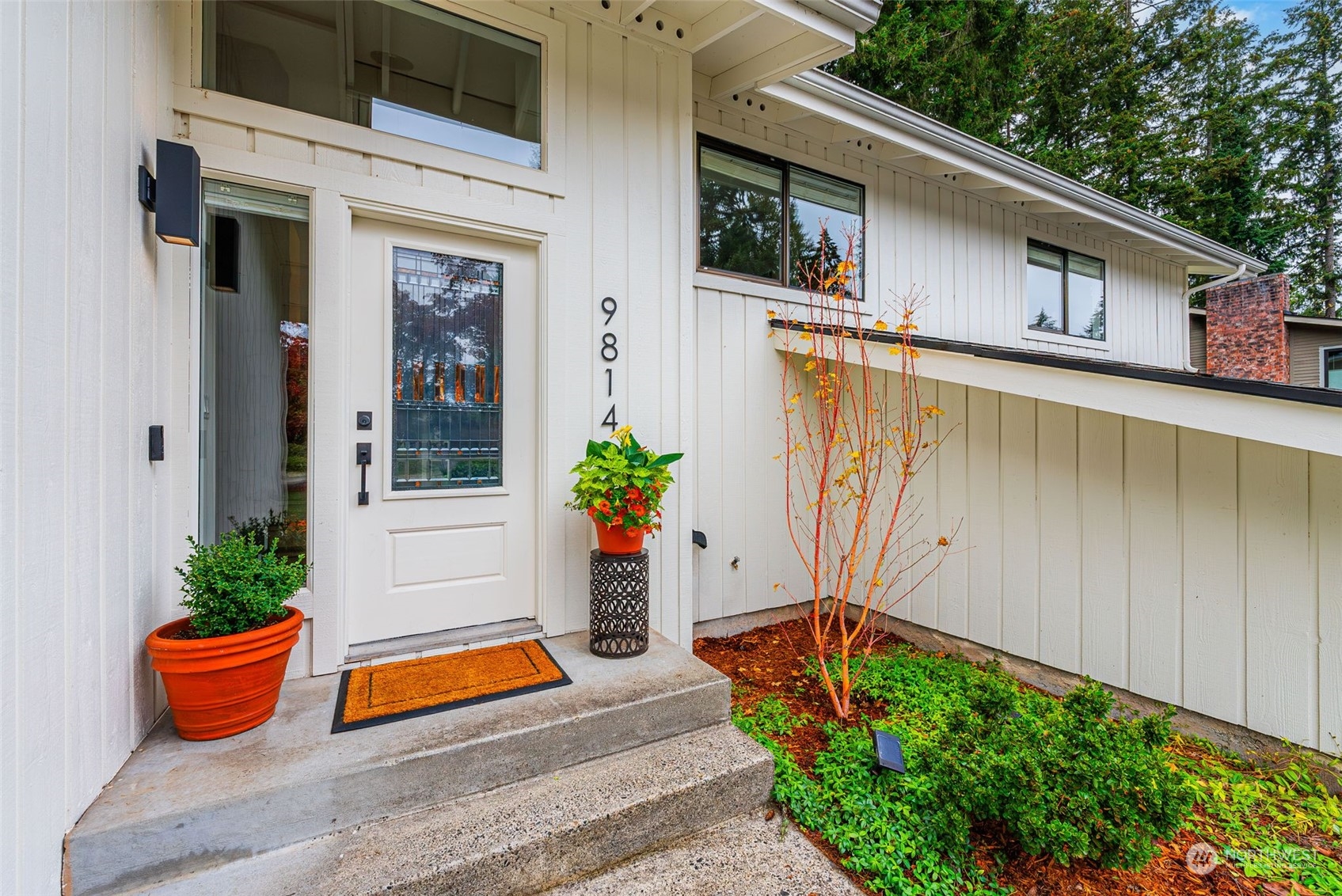 9814 Woodworth Avenue