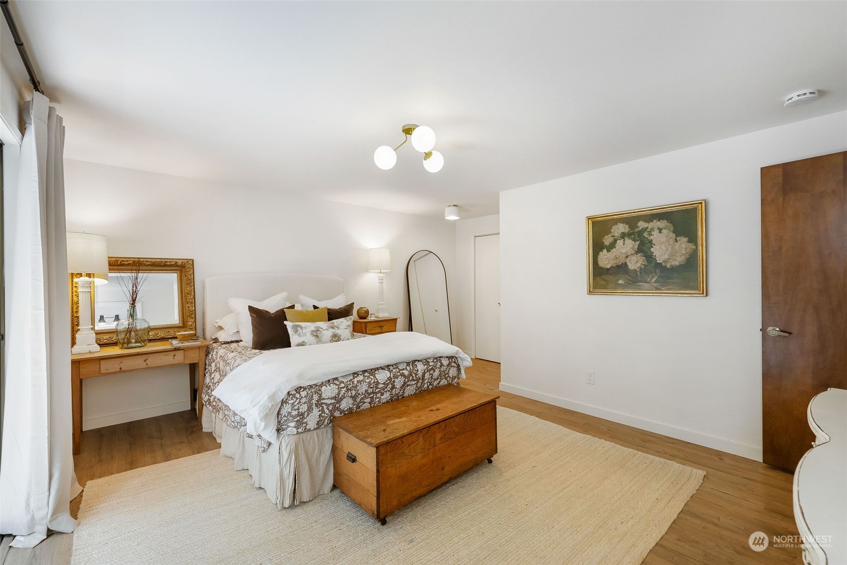 9814 Woodworth Avenue