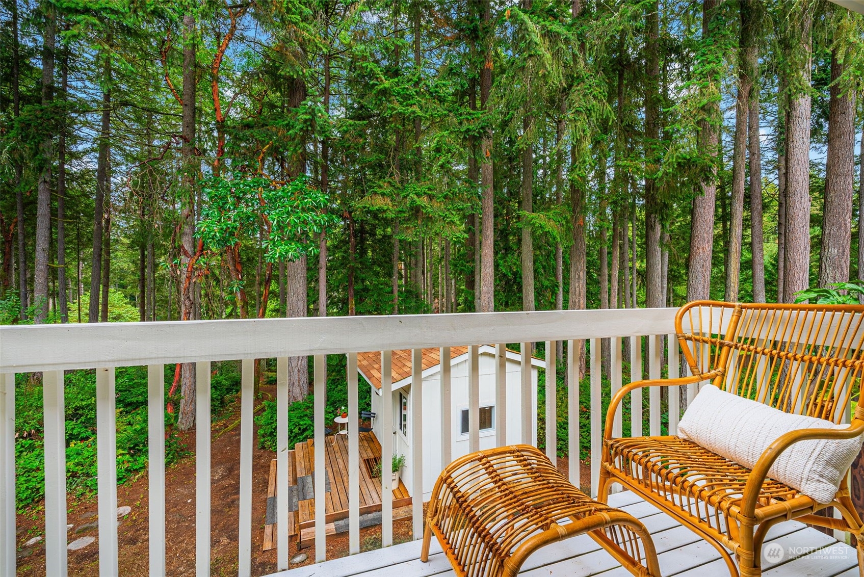 9814 Woodworth Avenue