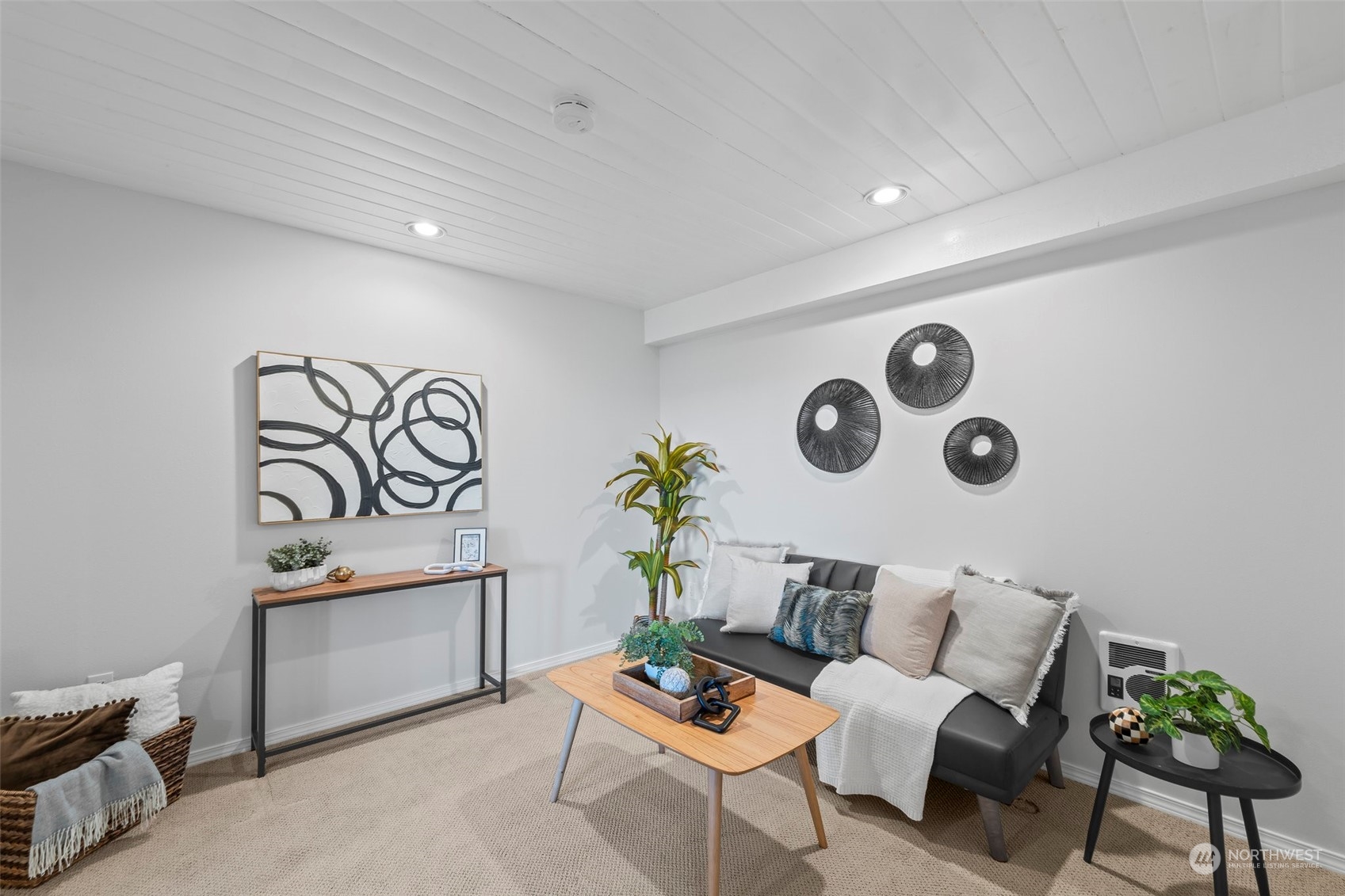 13210 Emerald Drive NW