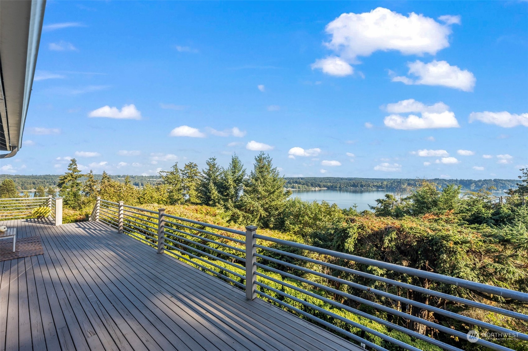 13210 Emerald Drive NW