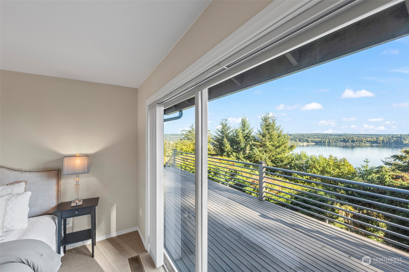 13210 Emerald Drive NW