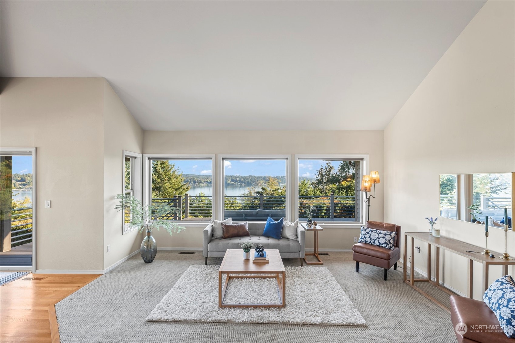 13210 Emerald Drive NW