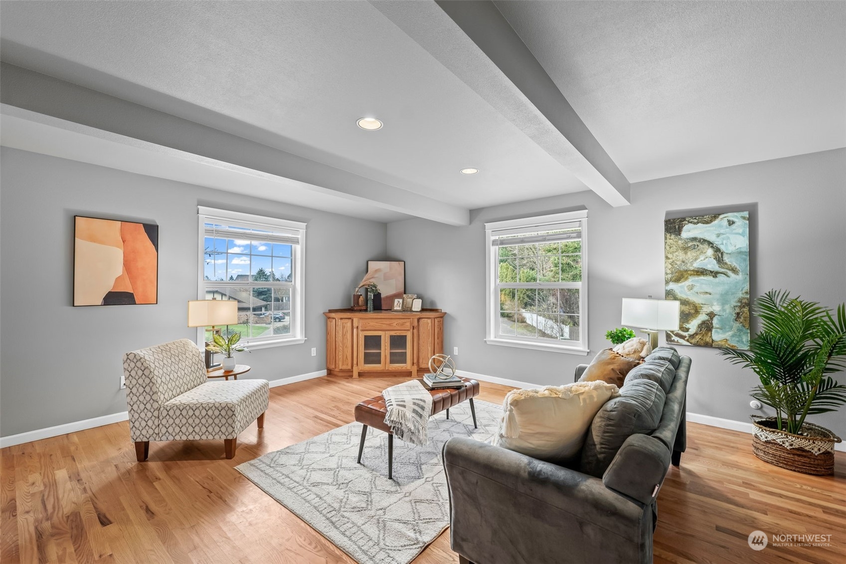 3017 Shawnee Drive NW