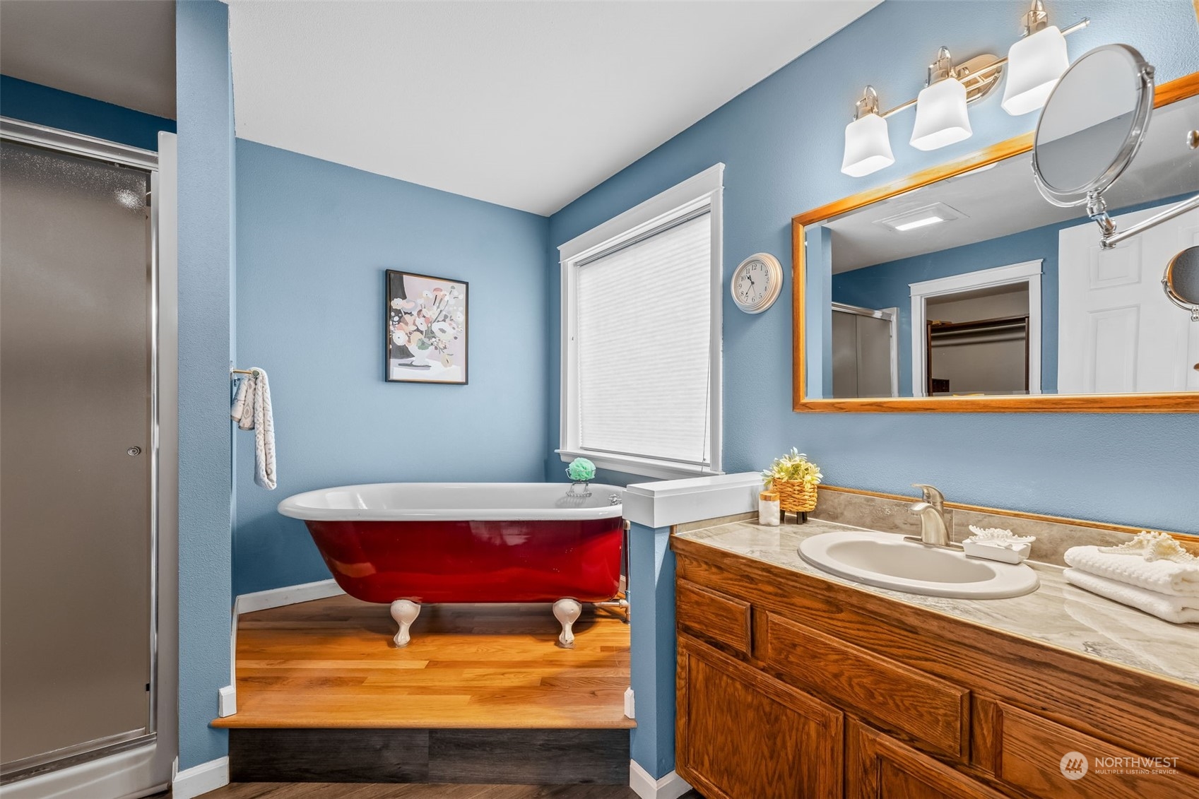 3017 Shawnee Drive NW