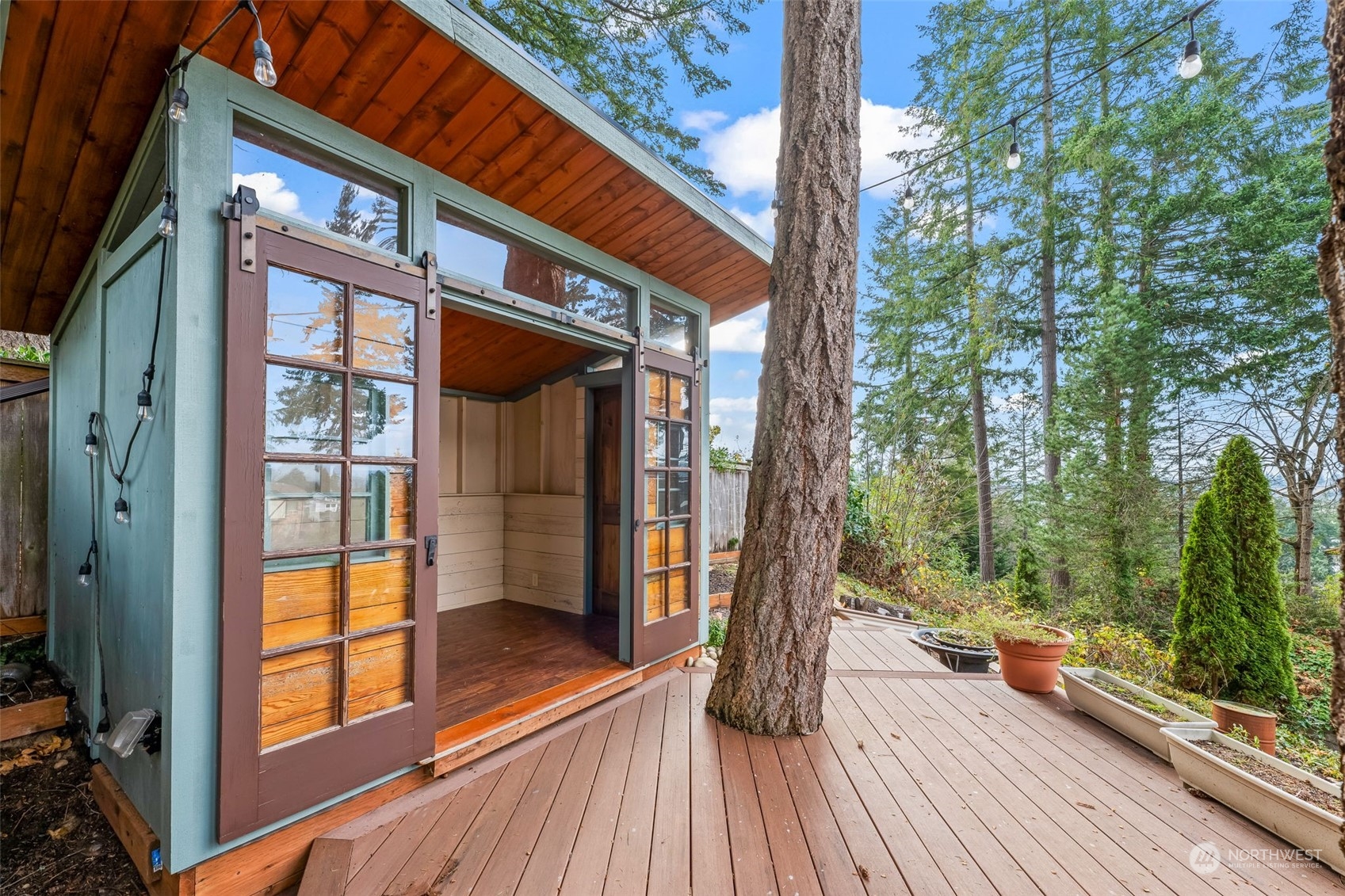 3017 Shawnee Drive NW