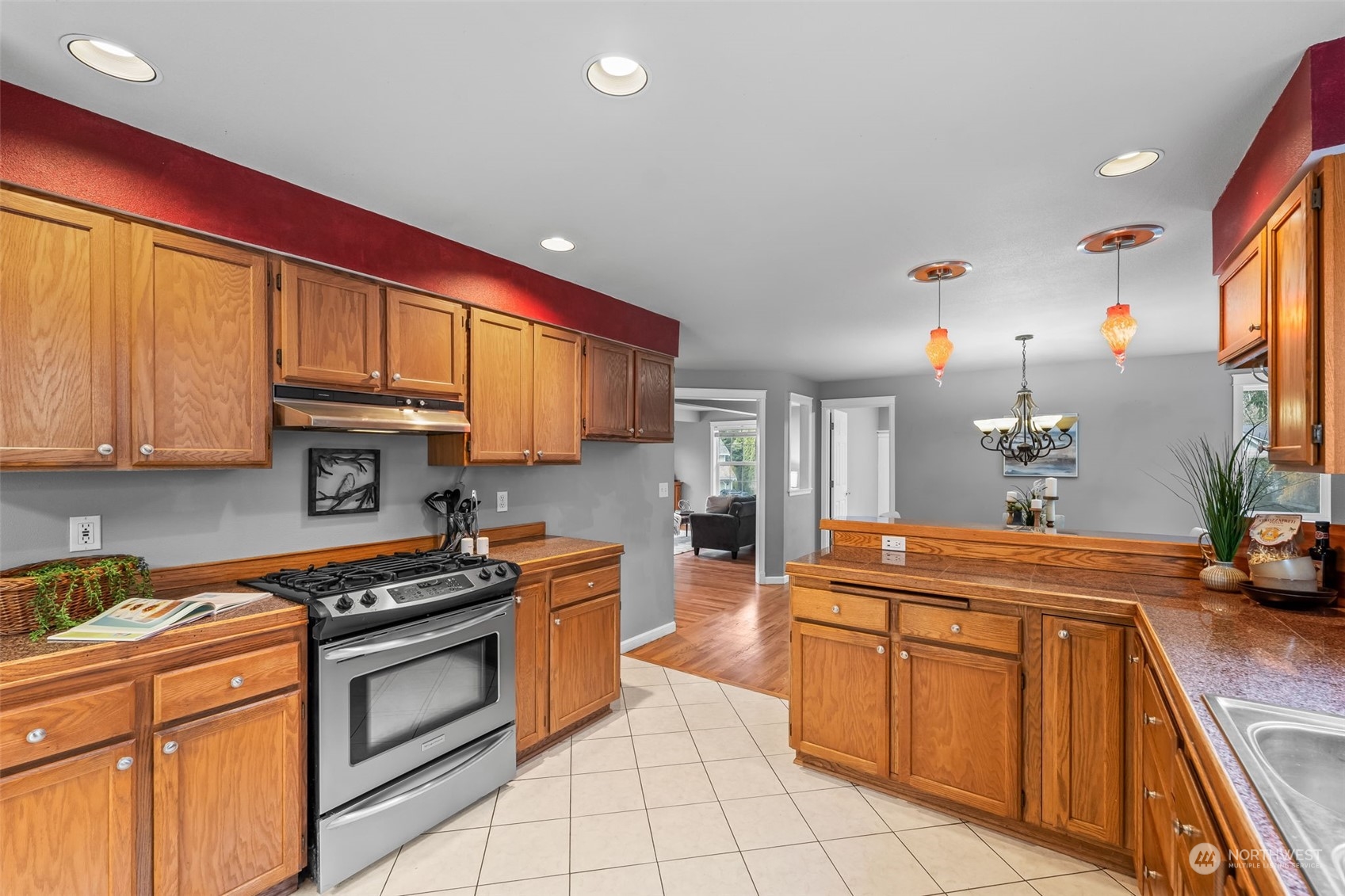 3017 Shawnee Drive NW