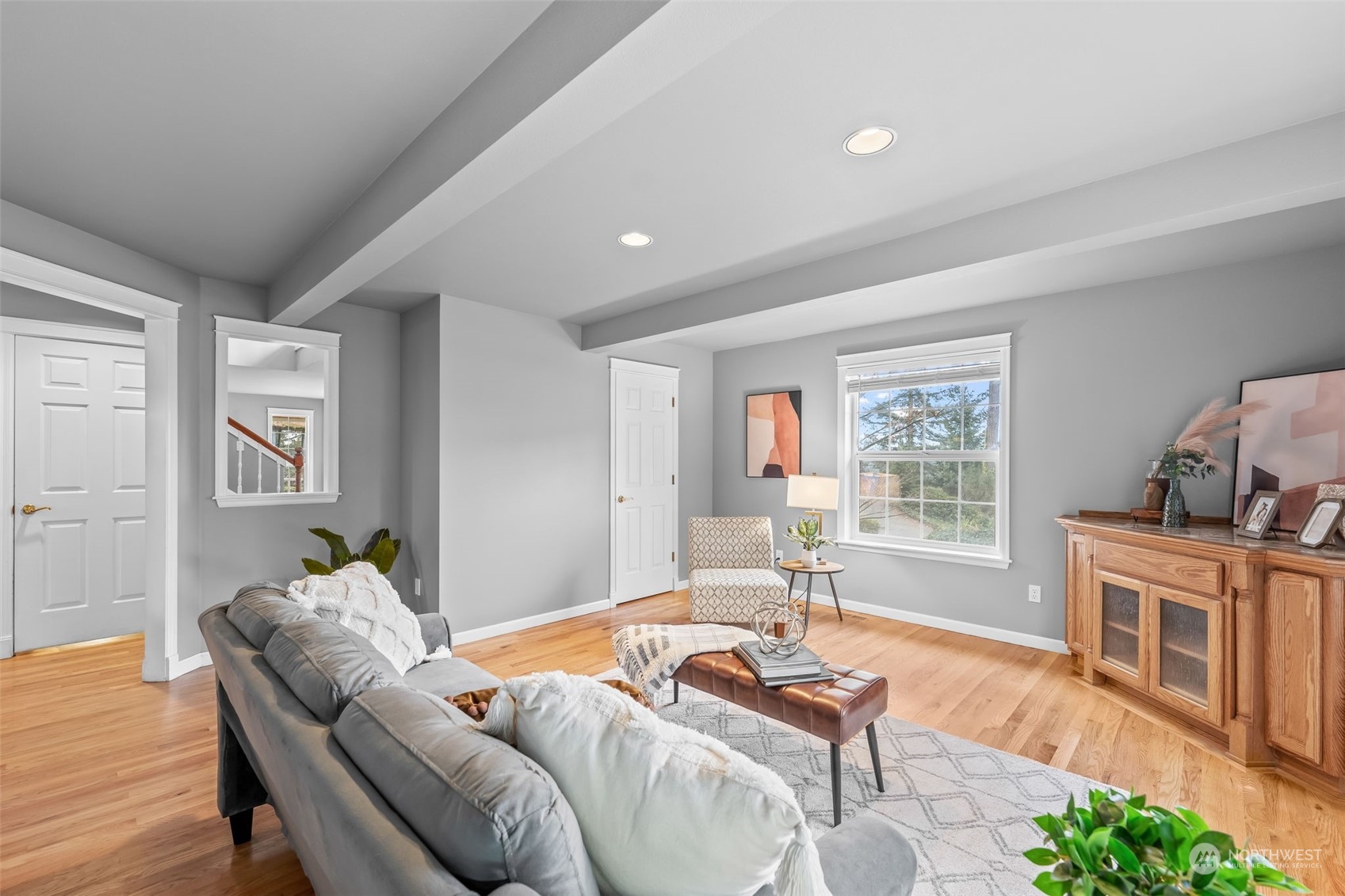 3017 Shawnee Drive NW