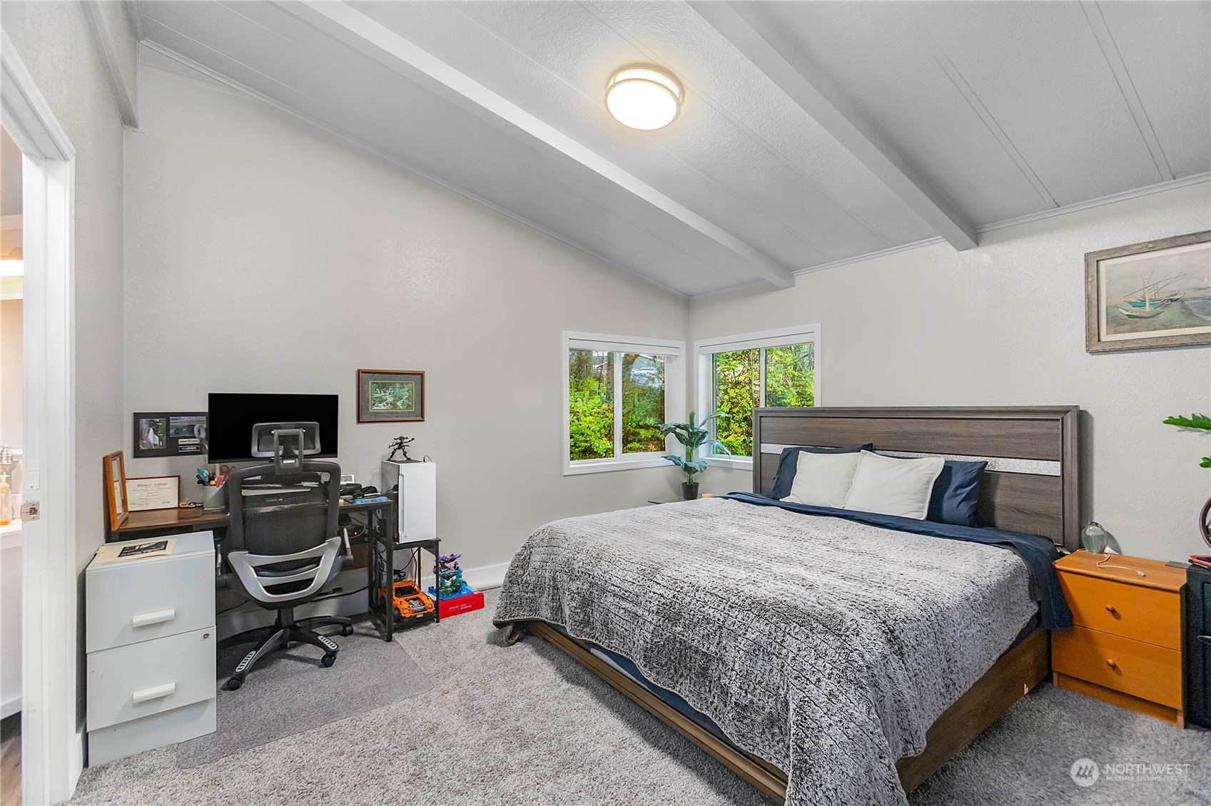 40 NE Captain Kidd Court